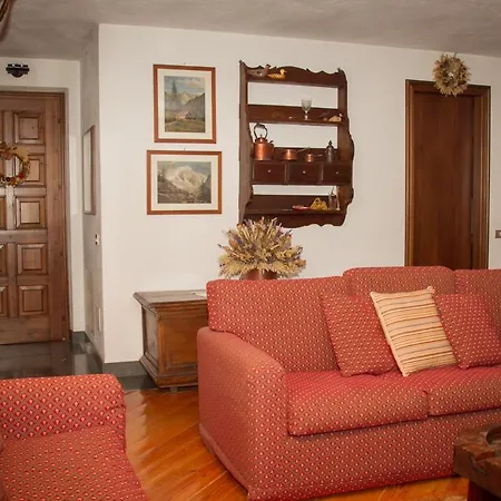 Chalet Courmayeur Monte Bianco Chalet *